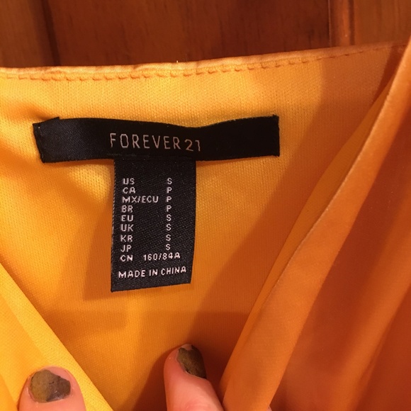 Yellow Dress - Picture 6 of 8